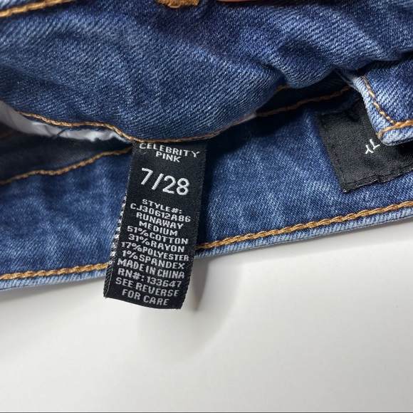 Dark Wash Shorts - Picture 4 of 4